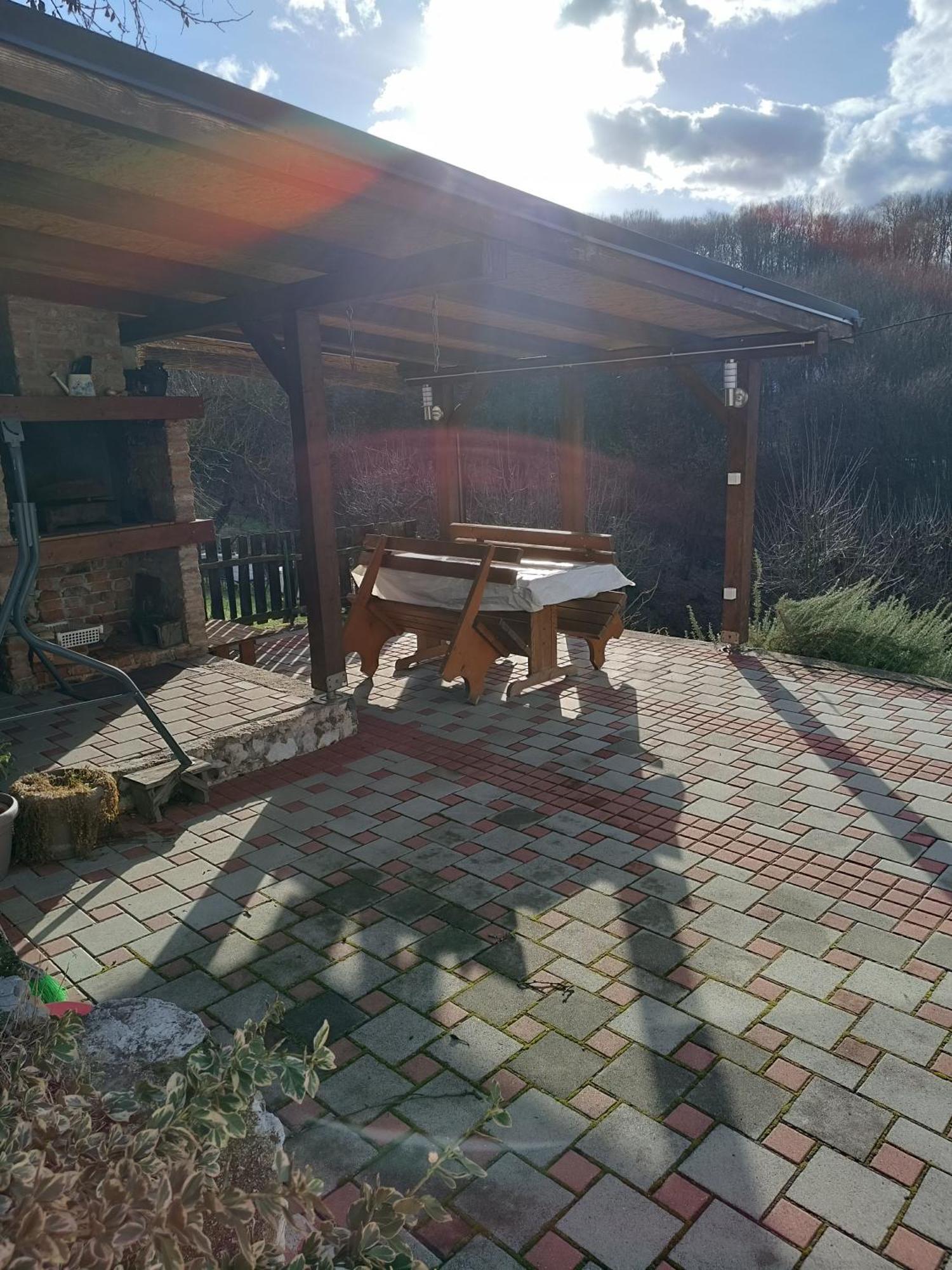 Guest House Bee Вісоко Екстер'єр фото